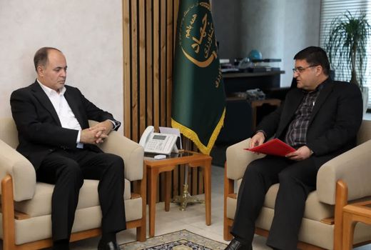 پیگیری مسائل کشاورزی در نشست استاندار چهارمحال و بختیاری با وزیر جهاد کشاورزی