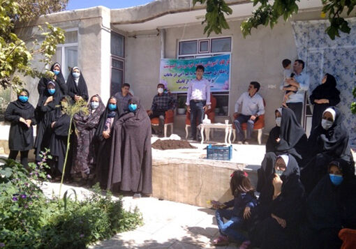 آموزش طرح تولید ورمی کمپوست در باغچه های سلامت زنان روستایی