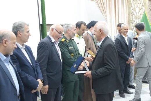 آیین شکرگزاری گندم و تجلیل از فعالان زنجیره تولید در سلماس برگزار شد
