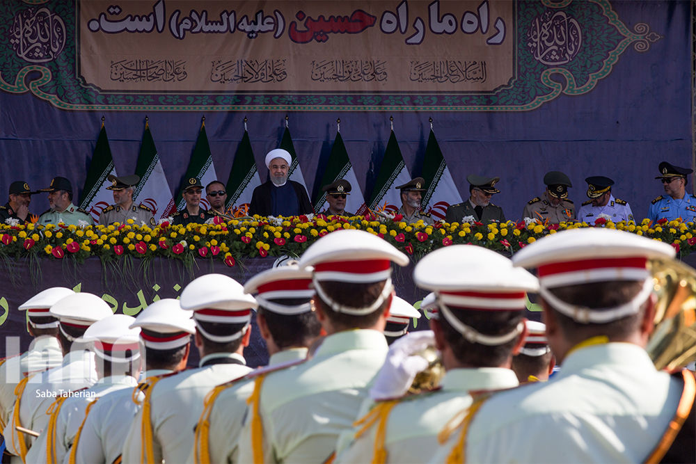 مراسم رژه نیروهای مسلح 