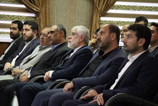 وزیر جهادکشاورزی از کارخانه صباح آزادشهر بازدید کرد