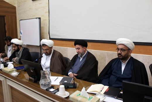 شعار چهلمین سالگرد انقلاب، افتخار به گذشته و امید به آینده است