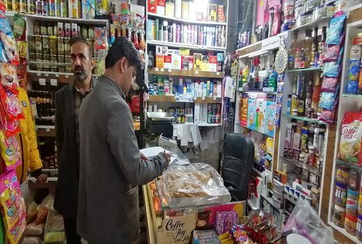 توزیع اقلام تنظیم بازار در ارسنجان 