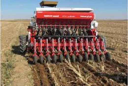 ارتقاء بهره وری خاک با عملیات خاک ورزی