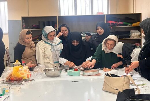 آموزش طبخ ماهی برای ارتقای فرهنگ مصرف آبزیان در تبریز