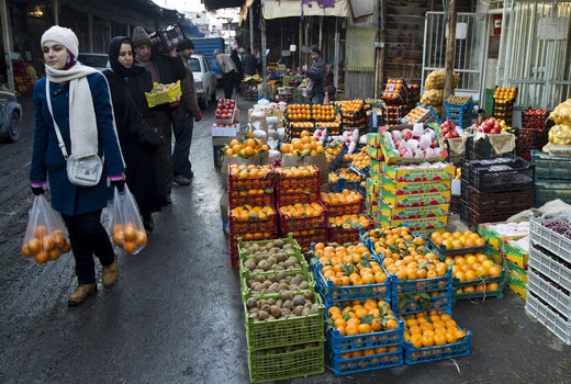 ذخیره 60 هزارتن میوه شب عید