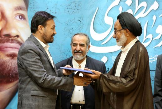 تجدید پیمان فرهنگی ایران و افغانستان در چهل و چهارمین شب شاعر

