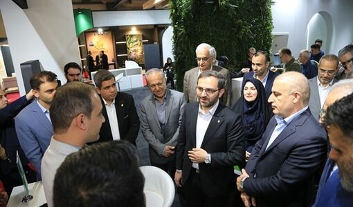 حمایت مالی ١٨٢ همتی بانک کشاورزی از صنعت دام و طیور