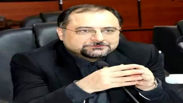 اقدامات موثر در تأمین و توزیع نهاده‌های دامی و تنظیم بازار محمولات پروتئینی
