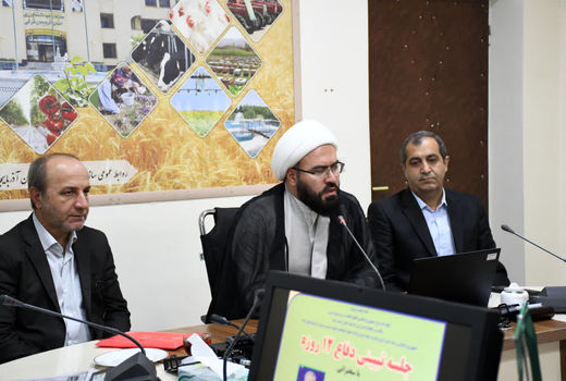 دفاع مقدس نقطه‌عطفی بود که راه عزت و استقامت را به ما آموخت