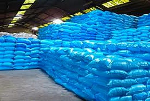 کشف ۵۵۰ کیسه کود شیمیایی قاچاق در سمنان