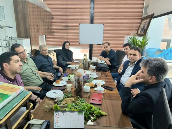 همافزایی عطاران و جهاد کشاورزی برای تکمیل زنجیره ارزش گیاهان دارویی