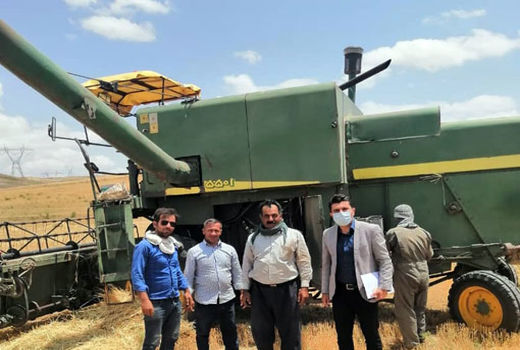 تعداد 262 دستگاه کمباین برداشت غلات درشهرستان هشترود مورد معاینه فنی و کنترل ضایعات قرار گرفت