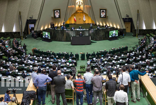 پاسخ های روحانی در کفه ترازو