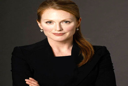 جولیان مور به یاد برت رینولدز