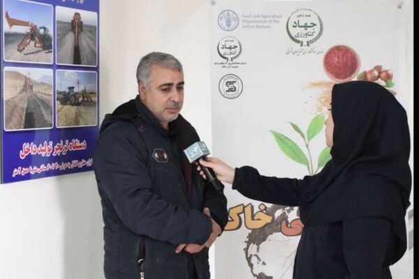 روش های سنتی و غرق آبی مزارع و باغات به فرسایش خاک منجر می شود 