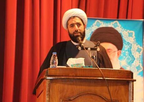 حضور مستمر ناظران شرعی در سطح 28 کشتارگاه دام و طیور آذربایجان غربی