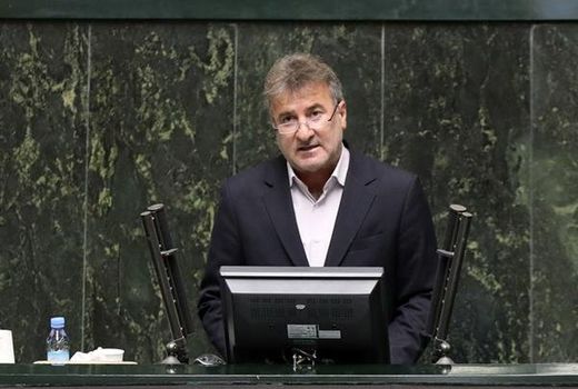 با سپردن امور تولید به تولیدکنندگان، بسیاری از مشکلات کشور حل می‌شود