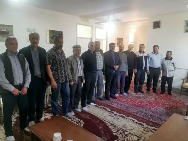 تأکید بر کاربردی‌سازی پژوهش‌ها در صنعت طیور کشور
