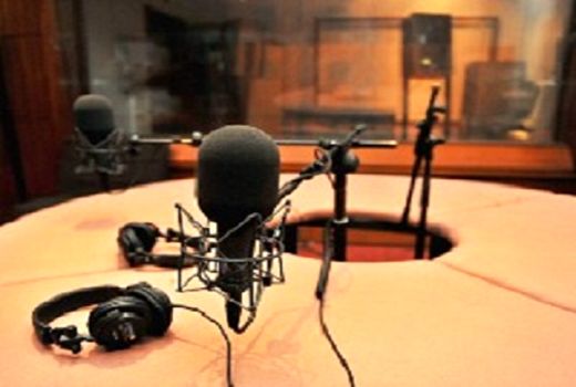 پخش برنامه‌های رادیوئی به منظور ترویج بخش کشاورزی در استان زنجان